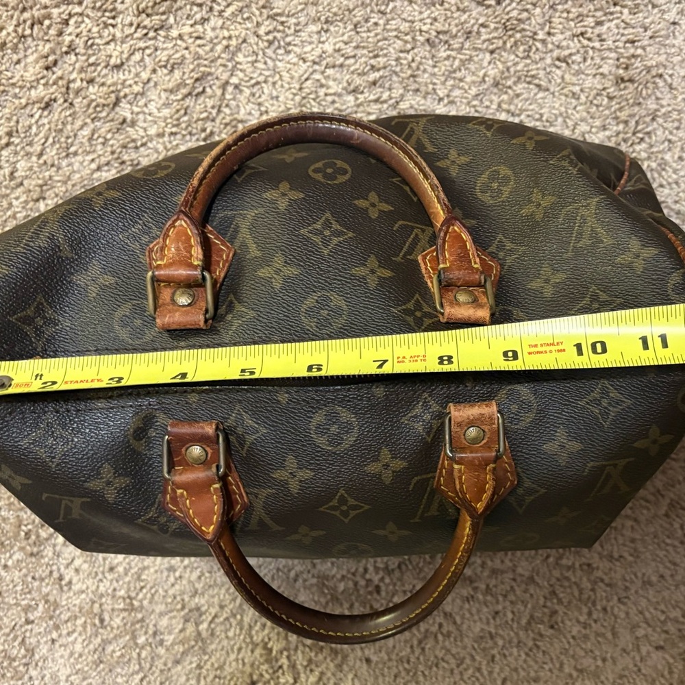 Louis Vuitton Speedy 30 bag - Picture 14 of 16